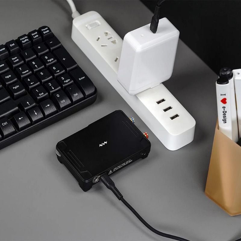 Programmable Linear Dc Power Supply 30V 10A - Программируемый лабораторный источник питания постоянного тока